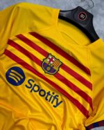 Barcelona Fourth Set 23/24 (with shorts) - Image 2