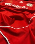 Liverpool Home Set Jersey- Retro 2006/07 ( with shorts) - Image 4