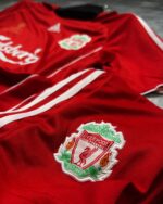 Liverpool Home Set Jersey- Retro 2006/07 ( with shorts) - Image 3