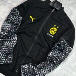Borussia Dortmund Black Zipper - Relaxed Fit