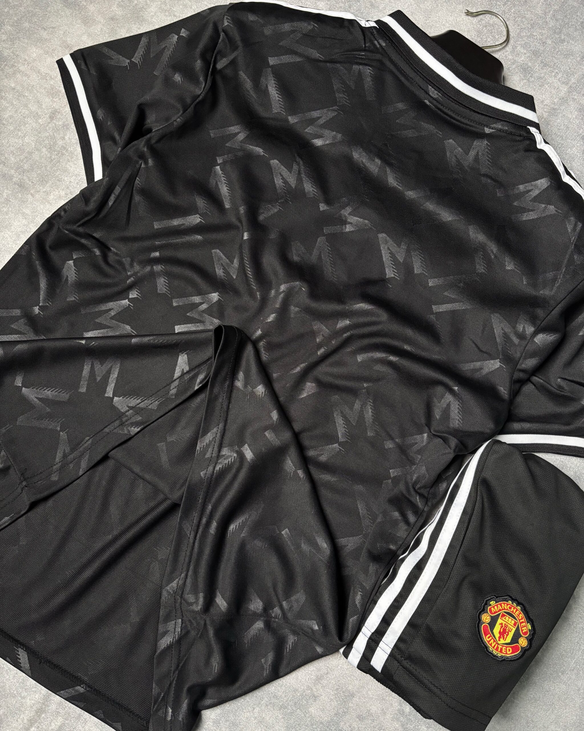 Manchester United Special Edition Black Set-25/26 - With Shorts