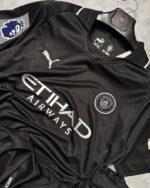 Manchester City Away Set 2025-26 (with Shorts) - Image 2