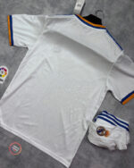 Real Madrid  Retro Home Set 2021/22 - Image 4