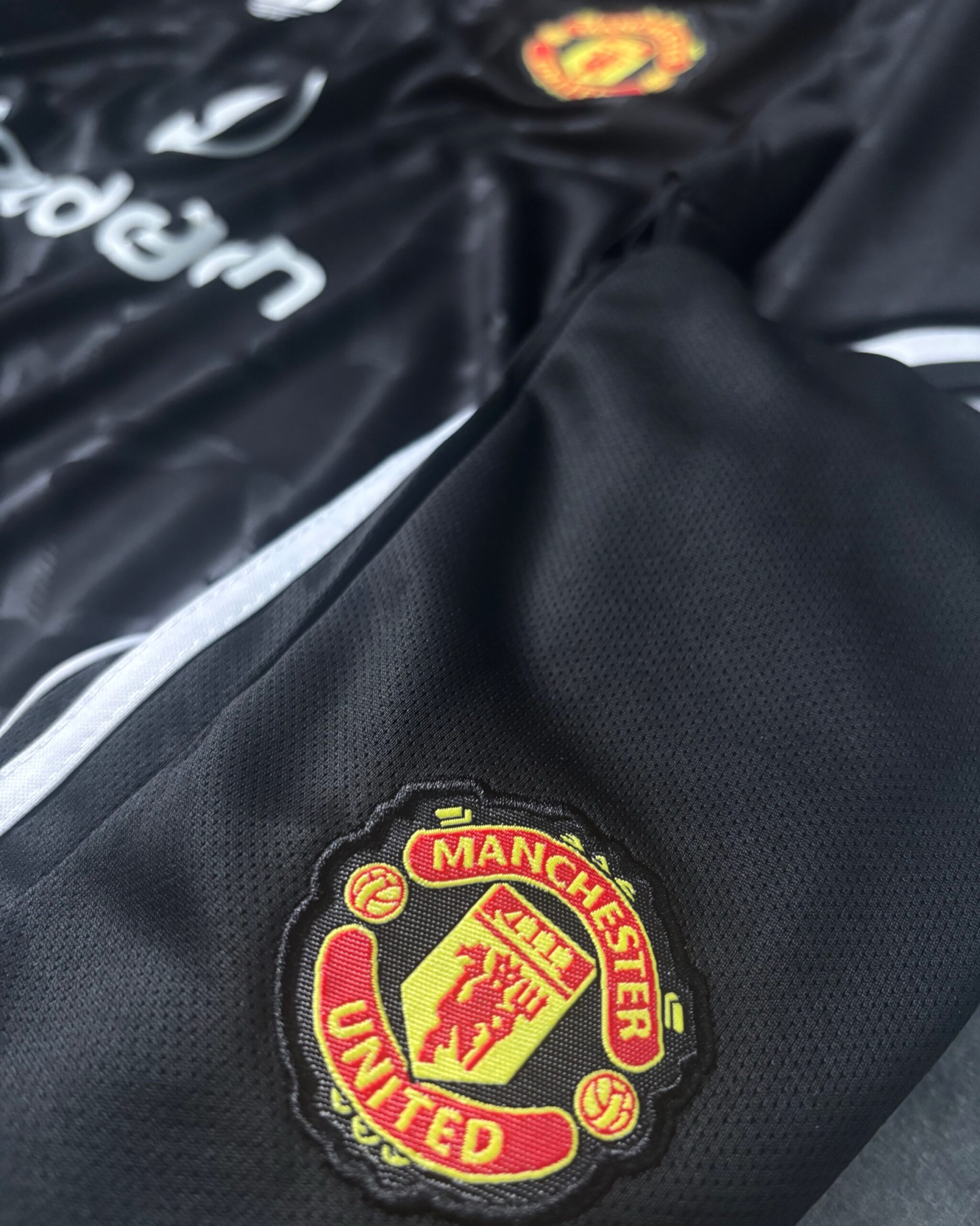 Manchester United Special Edition Black Set-25/26 - With Shorts