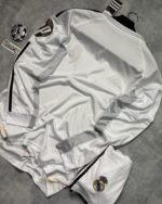 Real Madrid Home Full Sleeve Set 2025/26 (with Shorts) - Image 5