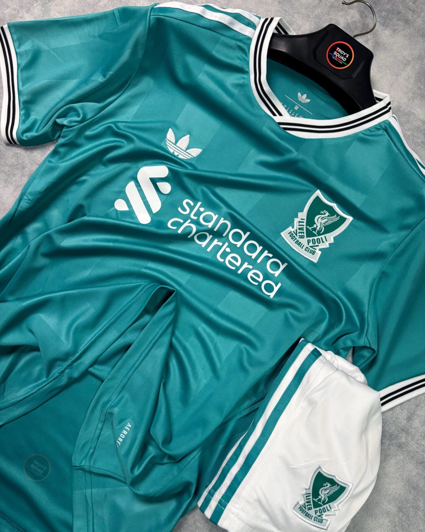 6a5f4e12-0f56-4f10-b2ee-82b772fe2b0b Liverpool Third Set 2025-26 (with short) - Image 1