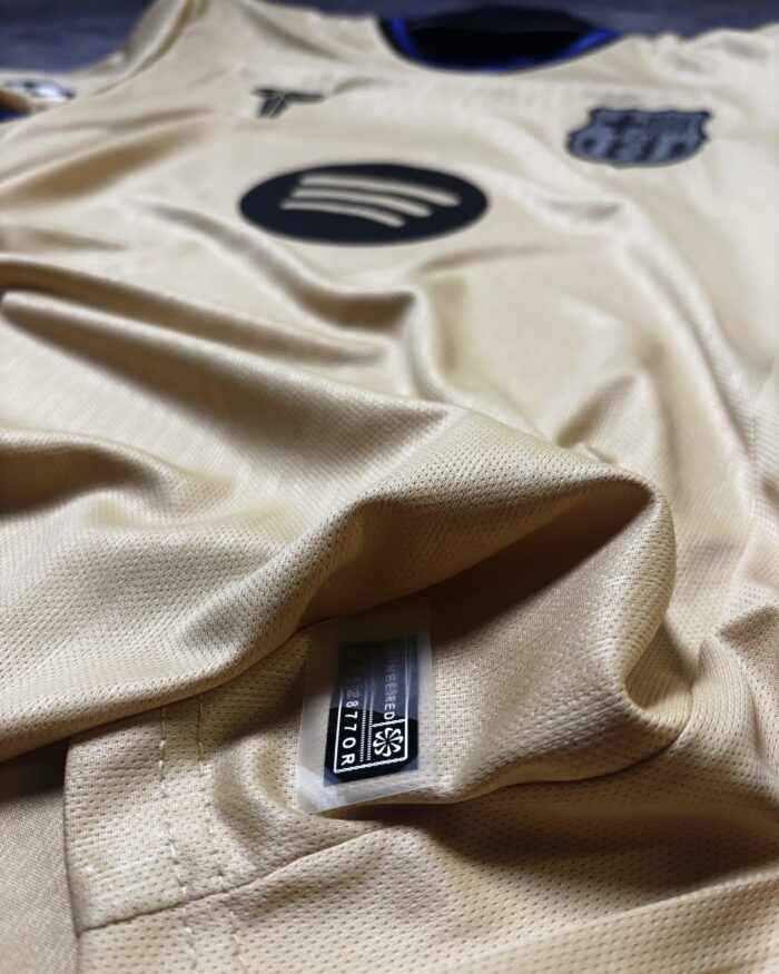Barcelona Away Set-25/26 (with shorts) - Image 3