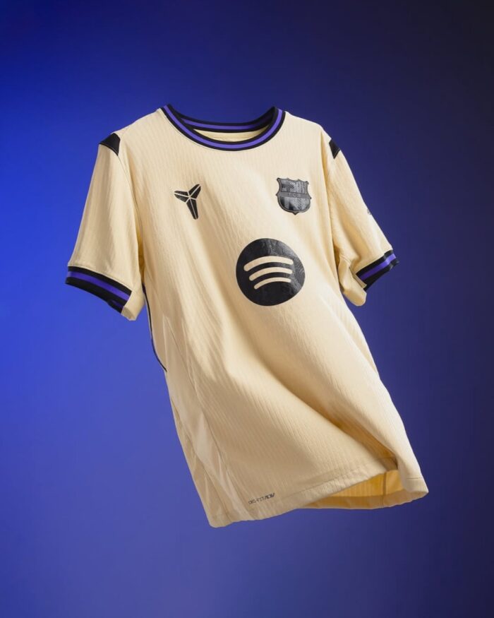 Barcelona Mamba Away Player Version 2025/26 - Image 1