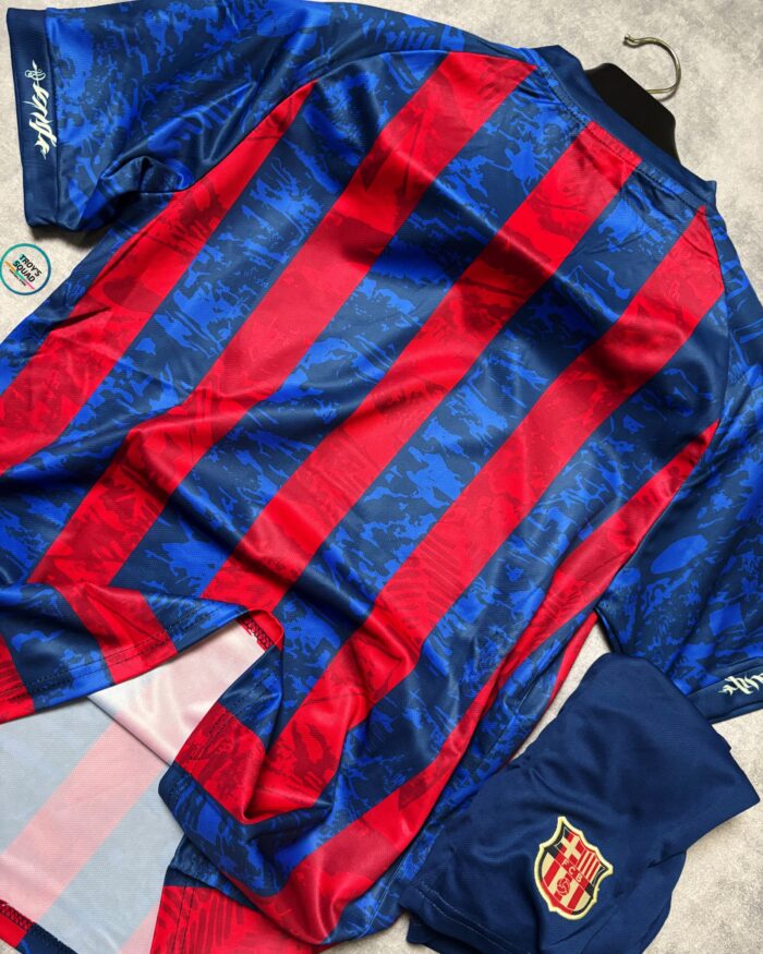 Barcelona Special Edition V Neck -Set 2025/26 (with shorts) - Image 6