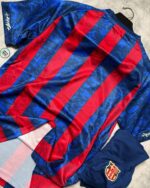 Barcelona Special Edition V Neck -Set 2025/26 (with shorts) - Image 6