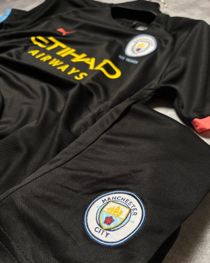 Manchester City Black Special Edition Set 2025-26 (with Shorts) - Image 3