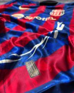 Barcelona Special Edition V Neck -Set 2025/26 (with shorts) - Image 5