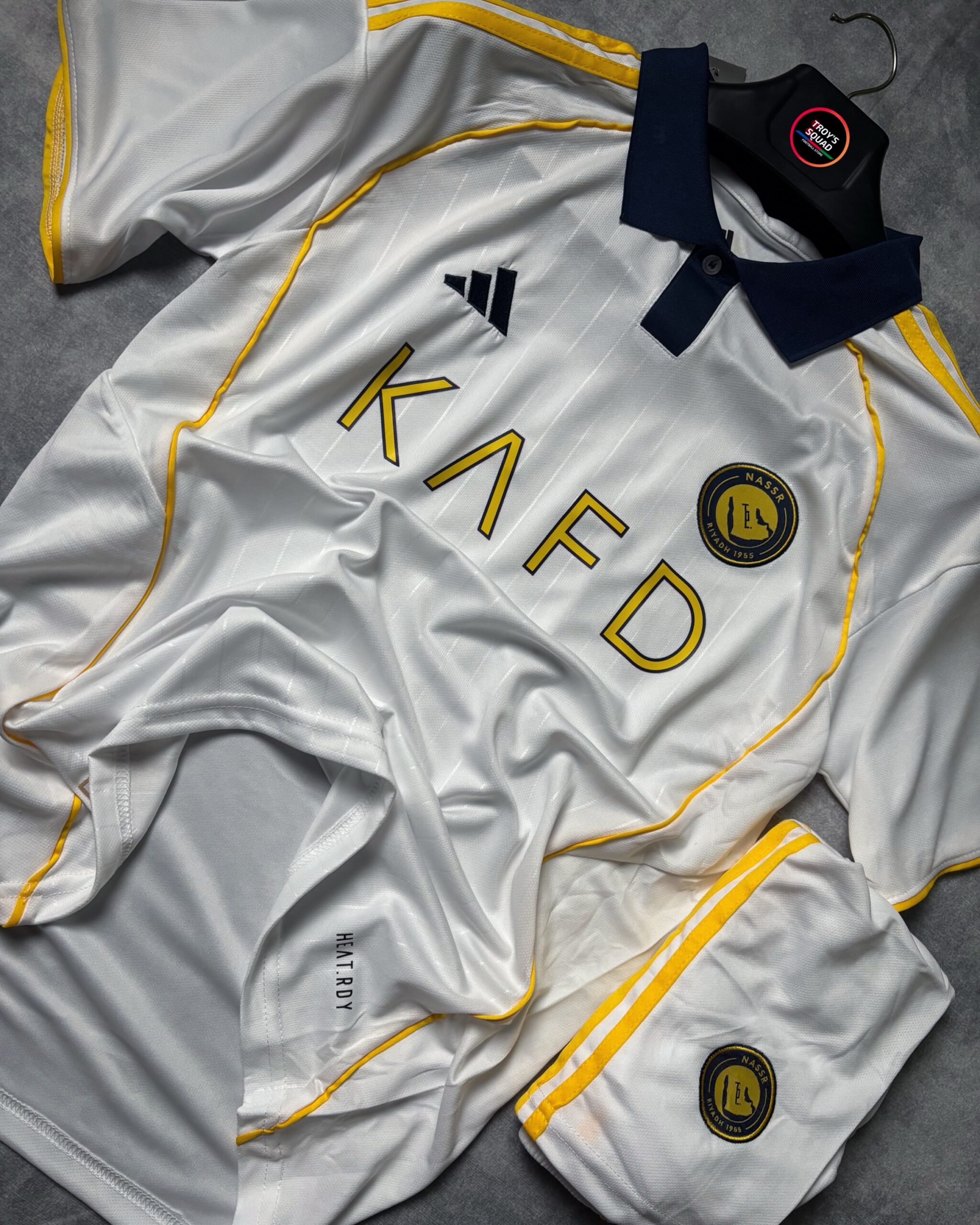 e69a801e-7dbe-42f3-b564-6c3acbc82241 Al Nassr Third Set -25/26 (with shorts) - Image 1