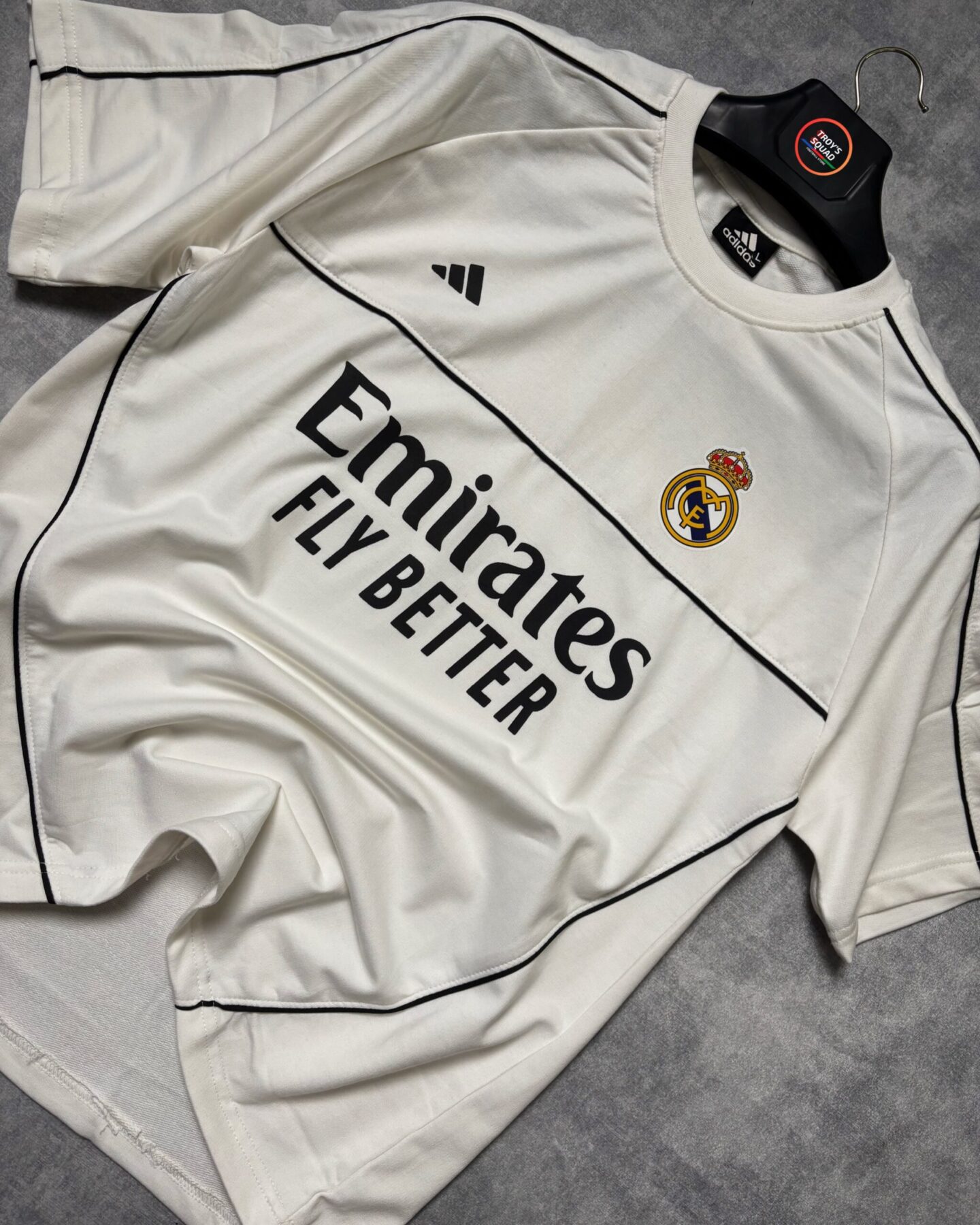 ef765f3c-f2e1-4c64-8f99-2d6d36c08f02 Real Madrid T-Shirt Round Neck Drop Shoulder - (White) - Image 1