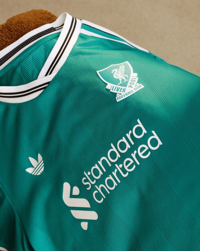 Liverpool Third Player Version 2025/26 - Image 1