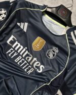Real Madrid Away Set 2025/26 - Image 2