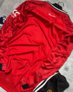 Manchester United Home Full Sleeve Set 2025/26 (with Shorts) - Image 4