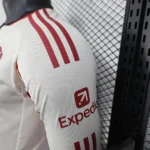 Liverpool Away Full Sleeve Player Version 2025/26 - Image 9