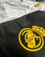 Kids Real Madrid White Dragon Home Kit -25/26 (with shorts) - Image 3