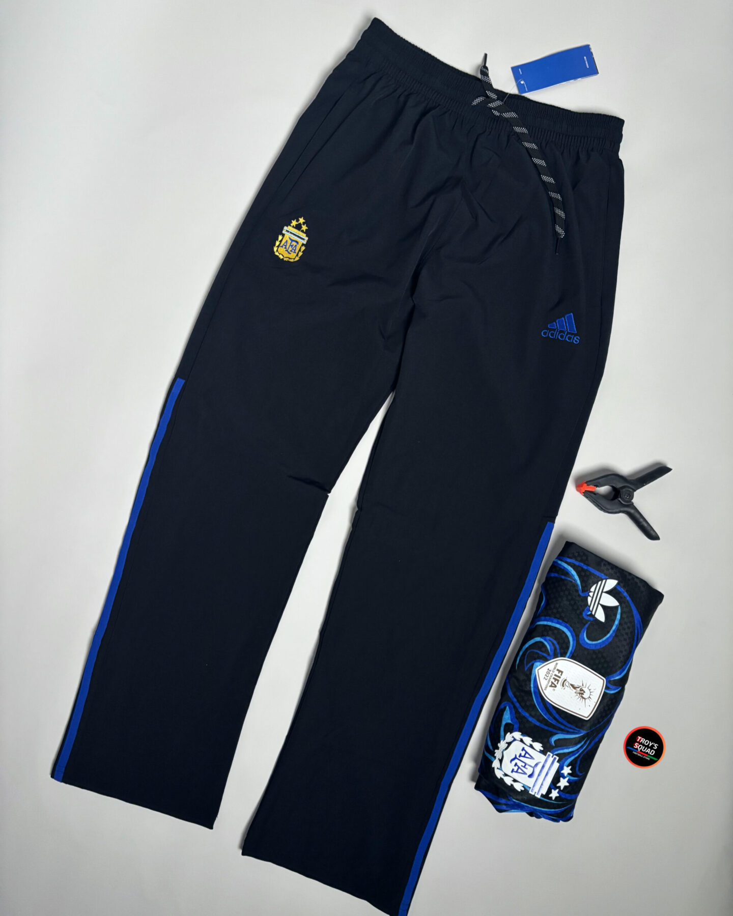 BB8A6D17-FFF8-48E2-8953-6F9C387C07E0 Argentina Black and Blue Stripe Track Pant World Cup- 2026 - Image 1