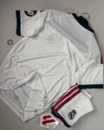Real Madrid Home Set 2026-27 (with shorts) - Image 4
