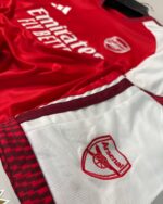 Arsenal Home Set 26/27 (with shorts) - Image 3